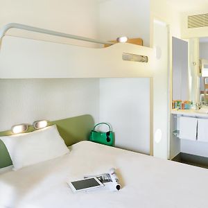 Habitación Estándar con Cama Queen